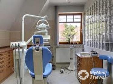 Compare Reviews, Prices & Costs of Root Canal in Hungary at HD Dental Clinic | M-HU4-1