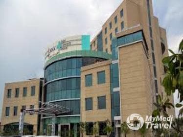 Compare Reviews, Prices & Costs of Hip Replacement in Delhi at Max Super Specialty Hospital Shalimar Bagh | M-IN11-5