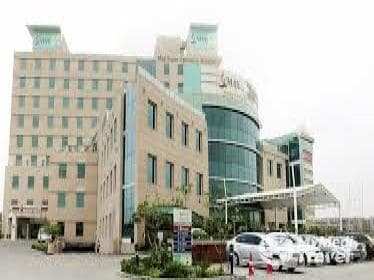 Compare Reviews, Prices & Costs of Hip Replacement in Delhi at Max Super Specialty Hospital Patparganj | M-IN11-7