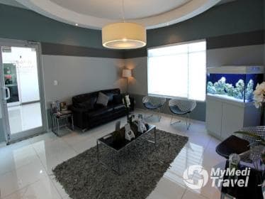 Maurice Aceves Plastic & Aesthetic Surgeon