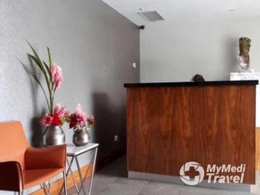 Compare Reviews, Prices & Costs of Male Breast Reduction in Monterrey at Dr. Alvar Garcia Plastic Surgery Monterrey | M-ME8-2