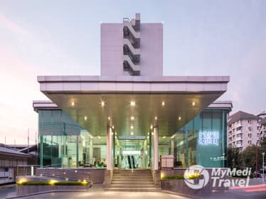 Compare Reviews, Prices & Costs of Liposuction in Nakhon Si Thammarat at Sikarin Hospital | M-BK-1