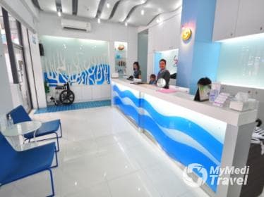 Compare Reviews, Prices & Costs of Dental Bridge in Phuket at Sea Smile Dental Clinic | M-PH-2