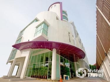 Compare Reviews, Prices & Costs of Cervical Polyp Removal in Thailand at Kamol Hospital | M-BK-30