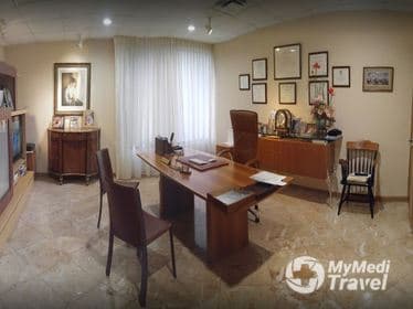 Compare Reviews, Prices & Costs of Male Breast Reduction in New York City at Leonard Grossman, M.D. | M-NY-10