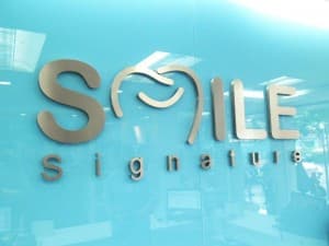 Compare Reviews, Prices & Costs of Wisdom Tooth Extraction in Bangkok at Smile Signature at Siam Square | M-BK-113