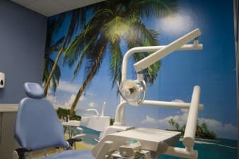 Kromboom Dental Centre