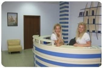 Compare Reviews, Prices & Costs of Thyroid Cancer Treatment in Ukraine at Oxford Medical Dnipropetrovsk | M-UK1-16