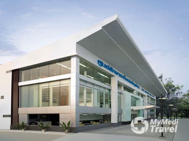 Compare Reviews, Prices & Costs of Laser Eye Surgery (LASEK) in Nonthaburi at Top Charoen Eye Center | M-NB-3