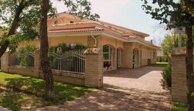 Compare Reviews, Prices & Costs of Anal Fistula Surgery in Hungary at Dr. Wittmann Plastic Surgery, Health and Beauty Clinic | M-HU4-3