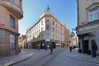 Compare Reviews, Prices & Costs of Semen Analysis in Czech Republic at IVF Centra Prof. Zecha - Pilsen | M-CZ1-21