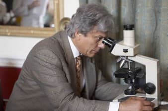 Compare Reviews, Prices & Costs of Breast Exam in United Kingdom at Queens Clinic | M-UN2-28