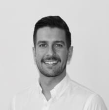 Compare Reviews, Prices & Costs of Tooth Filling in East Sussex at Twenty One Dental | M-UN1-1210