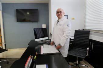 Compare Reviews, Prices & Costs of Radiosurgery Cancer Treatment in Mexico at Dr. César Zepeda Najar | M-ME11-45