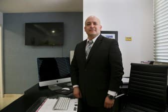 Dr. César Zepeda Najar