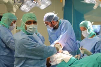 Compare Reviews, Prices & Costs of Rheumatoid Arthritis Consultation in Turkey at Prof. Dr. Fahri Erdoğan | M-TU4-199