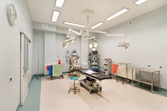 Compare Reviews, Prices & Costs of Thigh Liposuction in Bielsko Biala at Centrum Medyczne Bienkowski | M-PO1-10