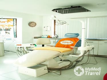 Compare Reviews, Prices & Costs of Orthodontics Consultation in ValledelCauca at International Smiles | 43FD33