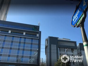 Compare Reviews, Prices & Costs of Respiratory Medicine Consultation in Thailand at Phyathai 1 Hospital | M-BK-171