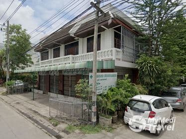 Praphaphon Obstetrician Clinic