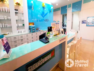 Ratchathewi Clinic Samsen Branch