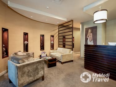 Compare Reviews, Prices & Costs of Botox Injections in South Africa at Dr Sean Moodley Plastic and Reconstructive Surgeon | 03CA1F