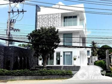 Compare Reviews, Prices & Costs of All-on-2 in Koh Samui at Samui Dental Clinic | M-KS-24