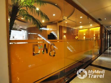 Compare Reviews, Prices & Costs of Dental Bridge in Jakarta at DW8 Dental Care | M-I6-184