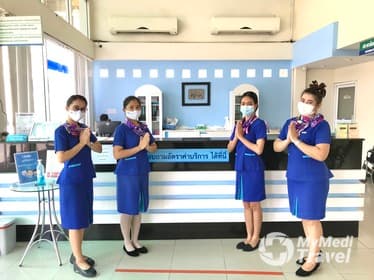 Compare Reviews, Prices & Costs of Dental Bridge in Nonthaburi at LDC Dental แจ้งวัฒนะ | 5BDDD8