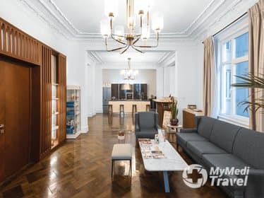 Compare Reviews, Prices & Costs of Eyebrow Hair Transplant in Turkey at Dermatolog Dr. Oyku Celen - Skin Health Turkey | 9D191F