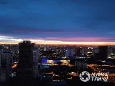 Compare Reviews, Prices & Costs of Teeth Cleaning in Brazil at dra Tais Rocha | 1BB80F