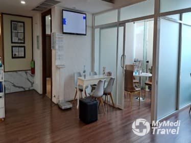 BAAC Bangkok Anti-Aging Center, Siam