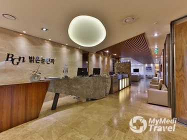 Compare Reviews, Prices & Costs of Photorefractive Keratectomy (PRK) in South Korea at BGN Eye Clinic Gangnam Kyobo Tower | 872701