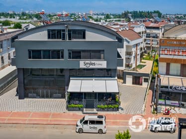 Compare Reviews, Prices & Costs of Impacted Tooth Extraction in Antalya at Smiles Turkey | AB4037