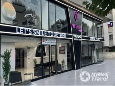 Compare Reviews, Prices & Costs of Dental Crown in Turkey at VK Smile Studio | 850A9E